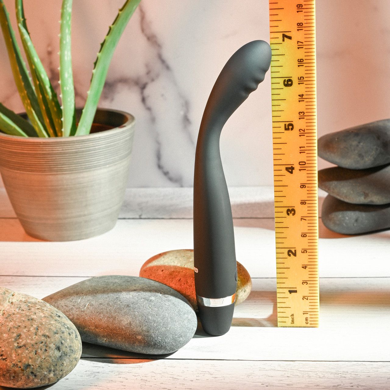 Skinny G-spot Vibrator | Evolved