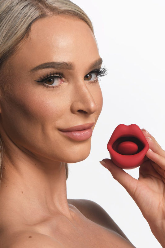 Lickgasm Kiss + Vibrating Kiss Stimulator - Red
