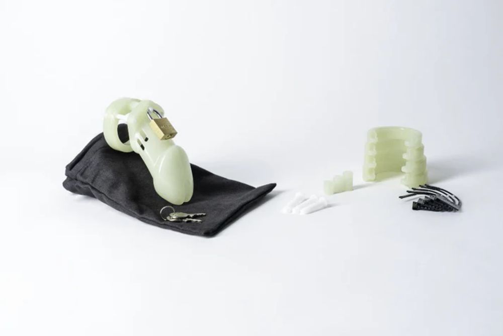 CB-X - Dispositivo de Castidade Fluorescente