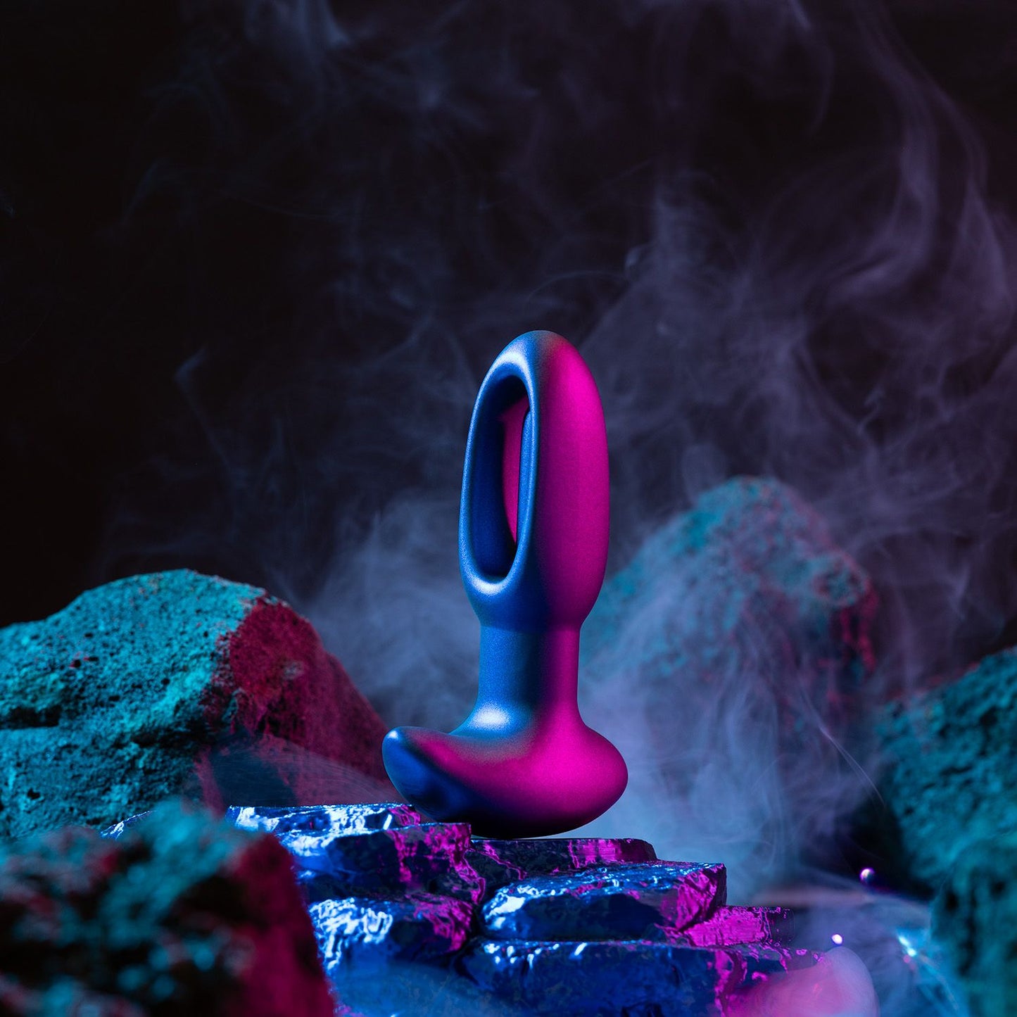Hueman - Voyager Vibrating Butt Plug With Tapping - Purple – Remote Control Vibrating Butt Plug