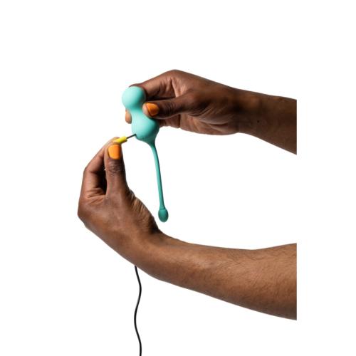 Cello Vibrating Love Egg | ROMP — Turquoise