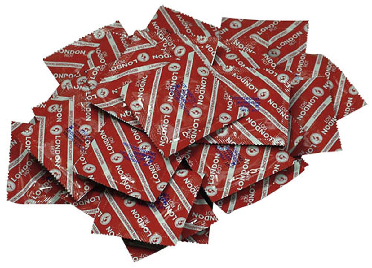 Durex London Strawberry Flavour Condoms 100 pcs | London