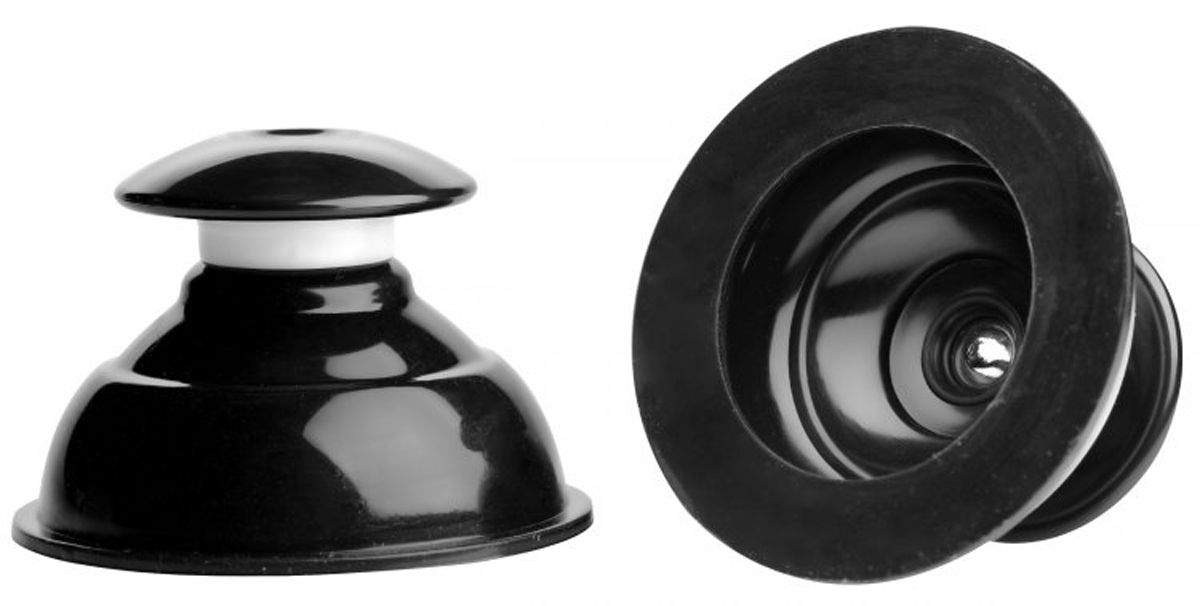 Black plunger nipple suckers set with two rounded suction cups