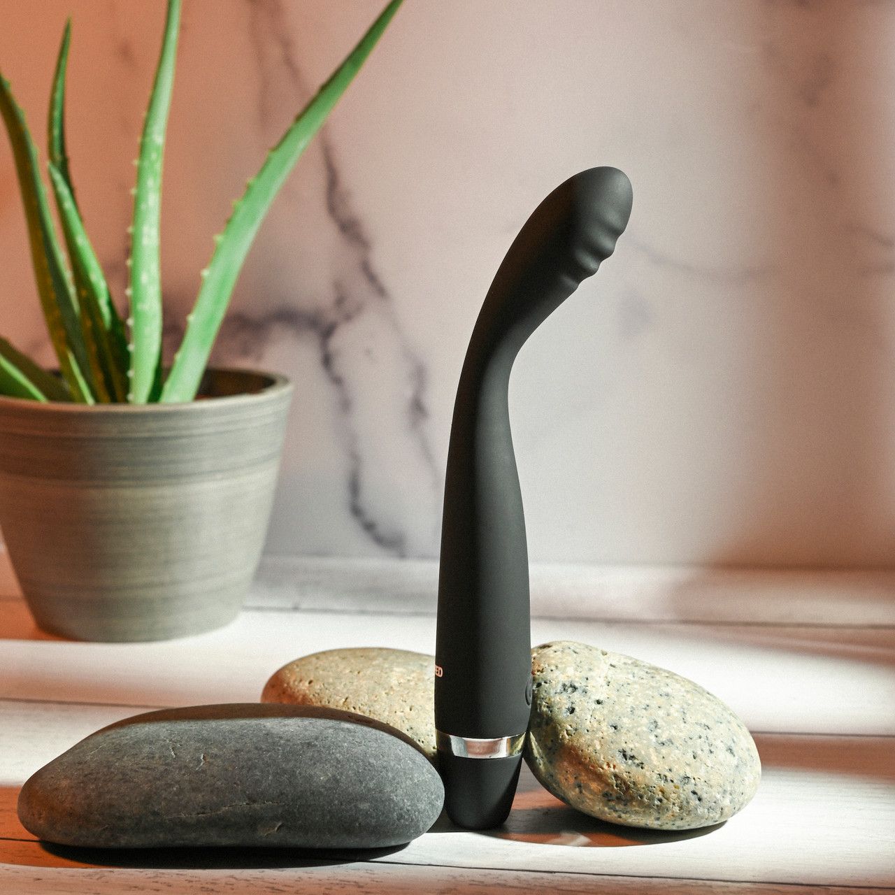 Skinny G-spot Vibrator | Evolved