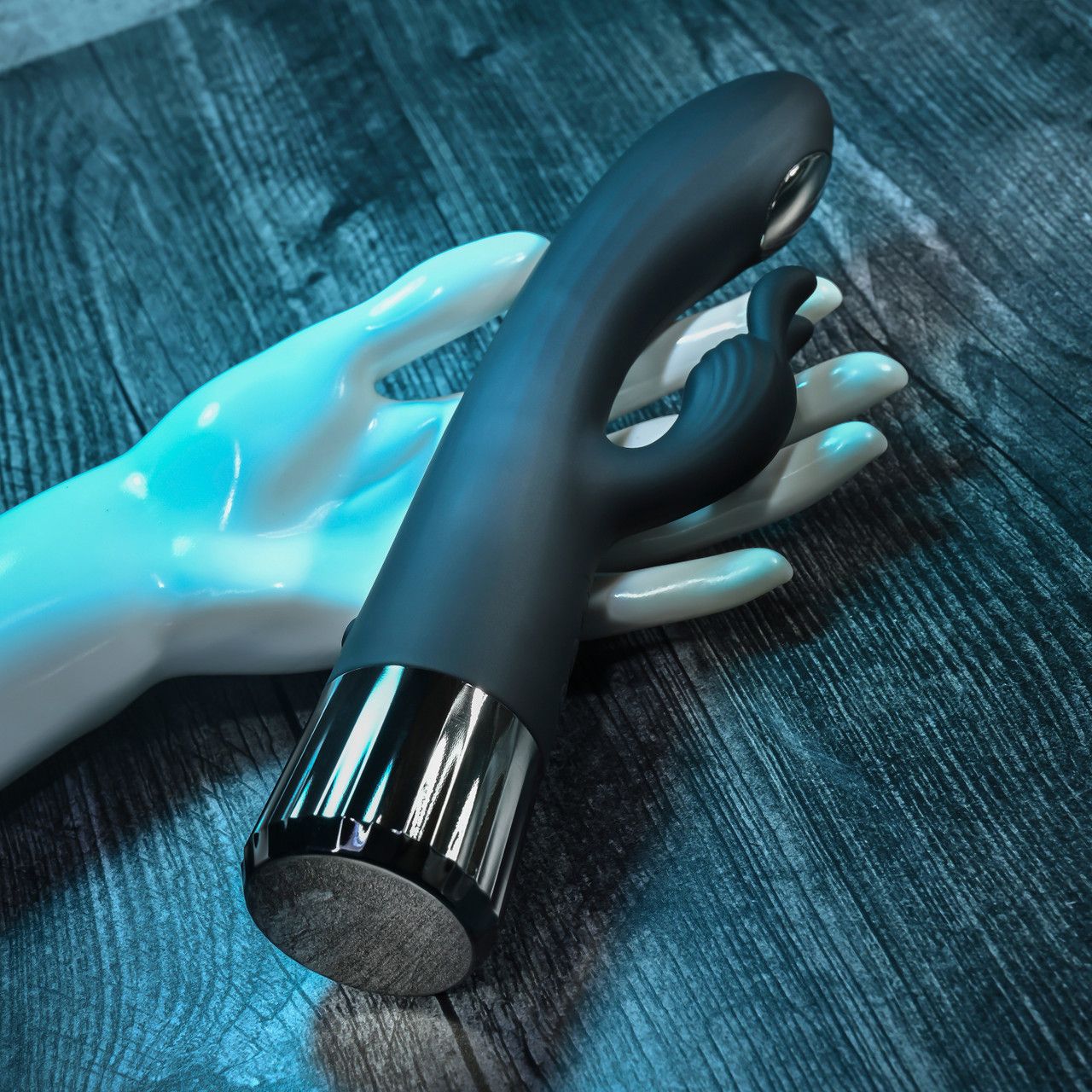 Heat Up and Chill Rabbit Vibrator | Evolved