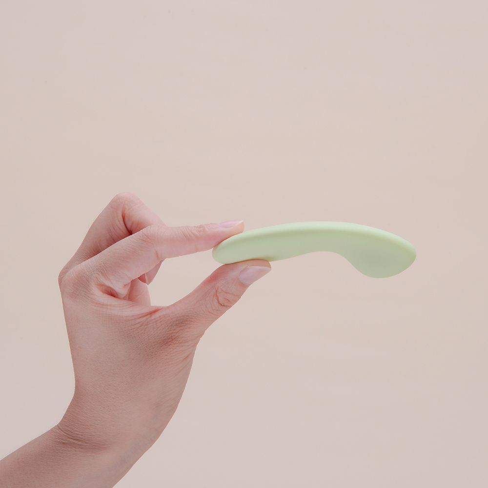 Magic Motion - Nyx Smart Panty Vibrator - Green