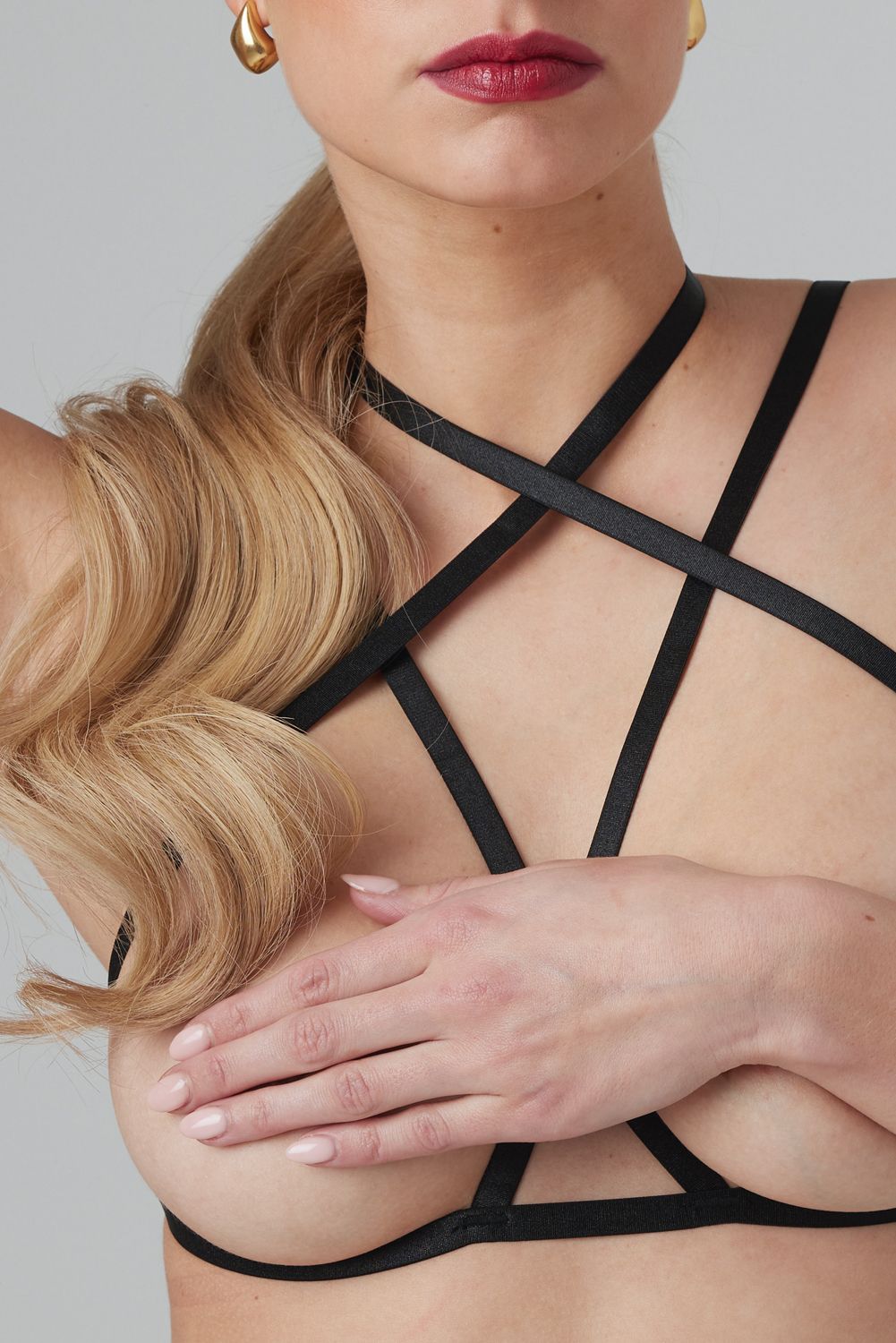 Christine - Strappy Harness Bralette Fia - black