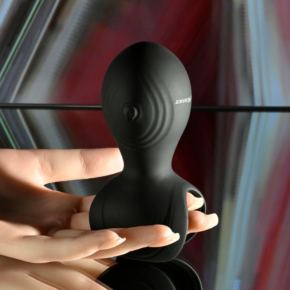 Zero Tolerance - Helping Hand Vibrating Stroker – Male Masturbator