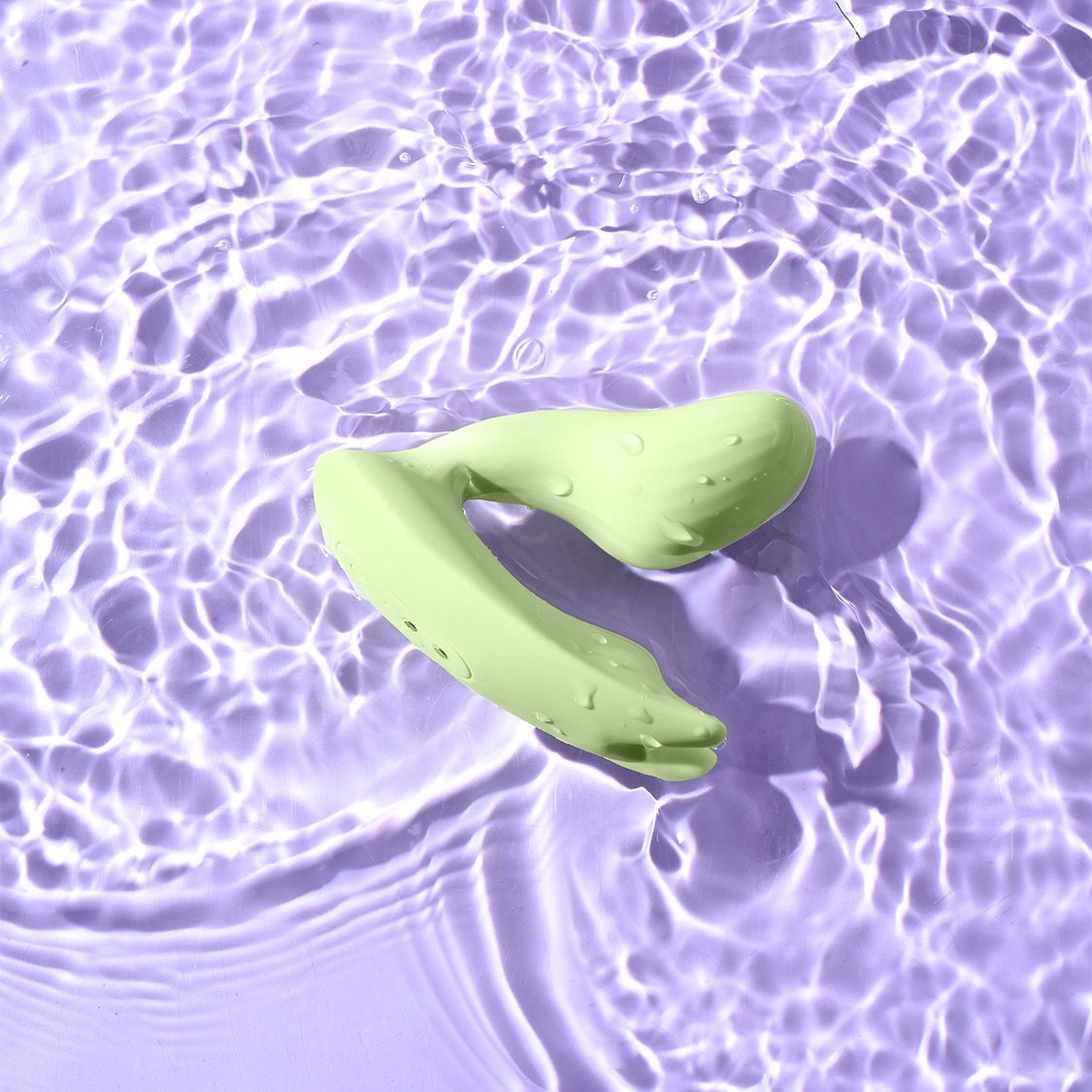 Magic Motion - Umi Smart Wearable Vibrator - Green