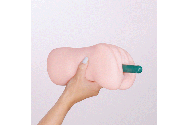 Emma Olsen - Electric Masturbator with Suction