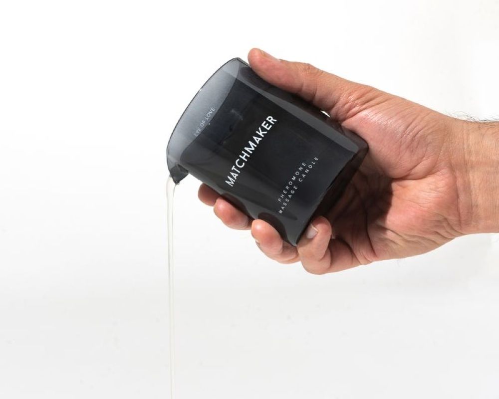 EOL Matchmaker Pheromone Massage Candle | Eye Of Love