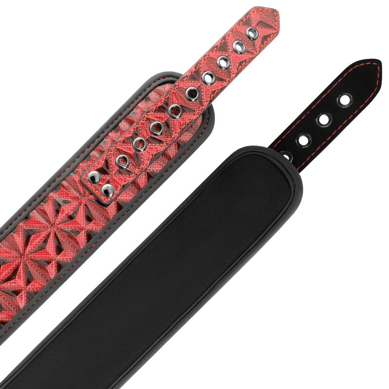 Collar with Nipple Clamps | Begme — Red